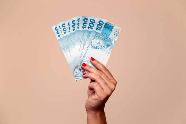 13º salário e recesso de fim de ano: Conheça os direitos de trabalhadores e aposentados