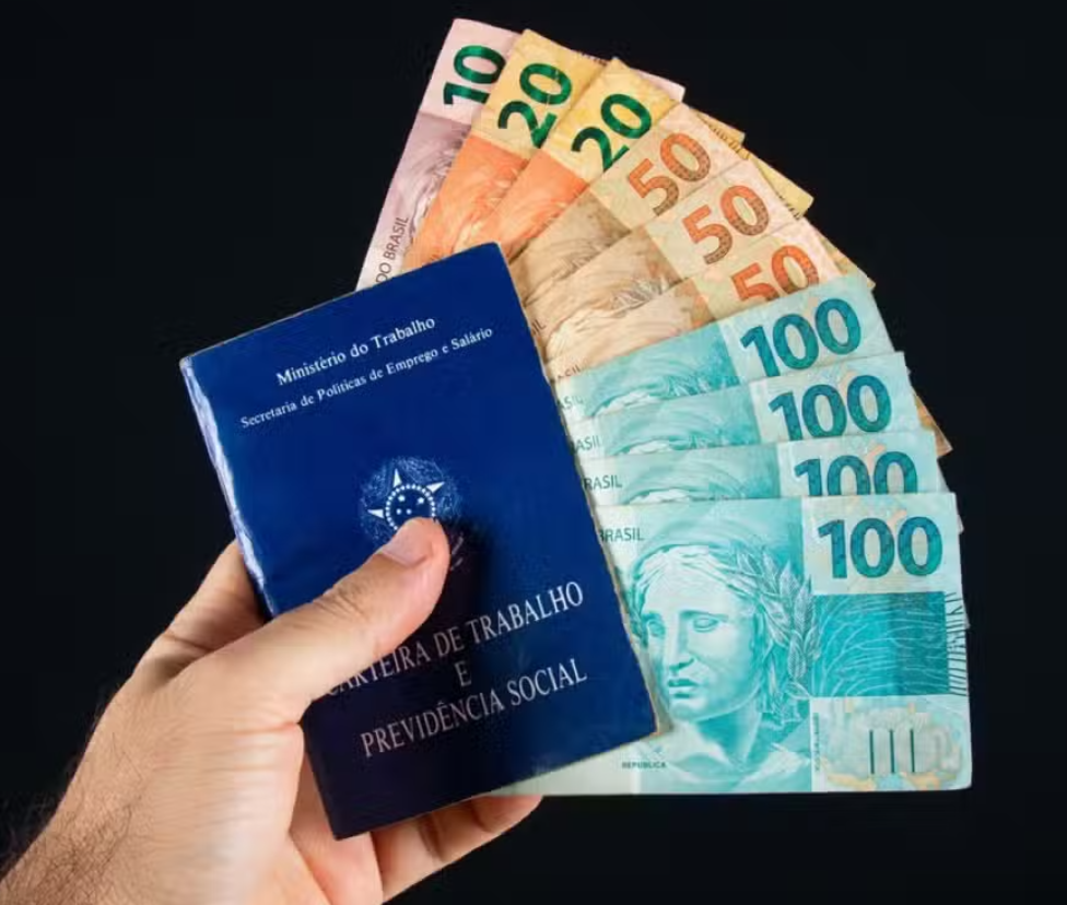 Tudo sobre o pagamento do 13º salário: direitos, prazos e o que fazer em caso de atraso