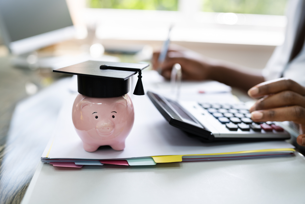 Planejamento financeiro: o consignado como solução para quitar dívidas com juros altos