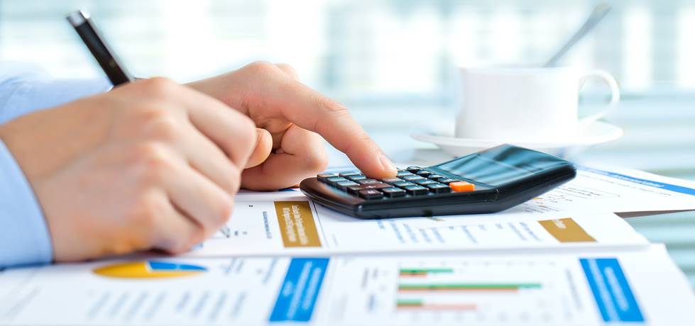 Quais os benefícios de ter um planejamento financeiro antes de solicitar o empréstimo consignado?