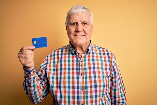 Cartão de crédito para negativado: entenda como funciona o consignado