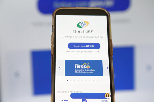Tecnologia 60+: Como o Meu INSS e apps podem revolucionar a gestão do seu consignado