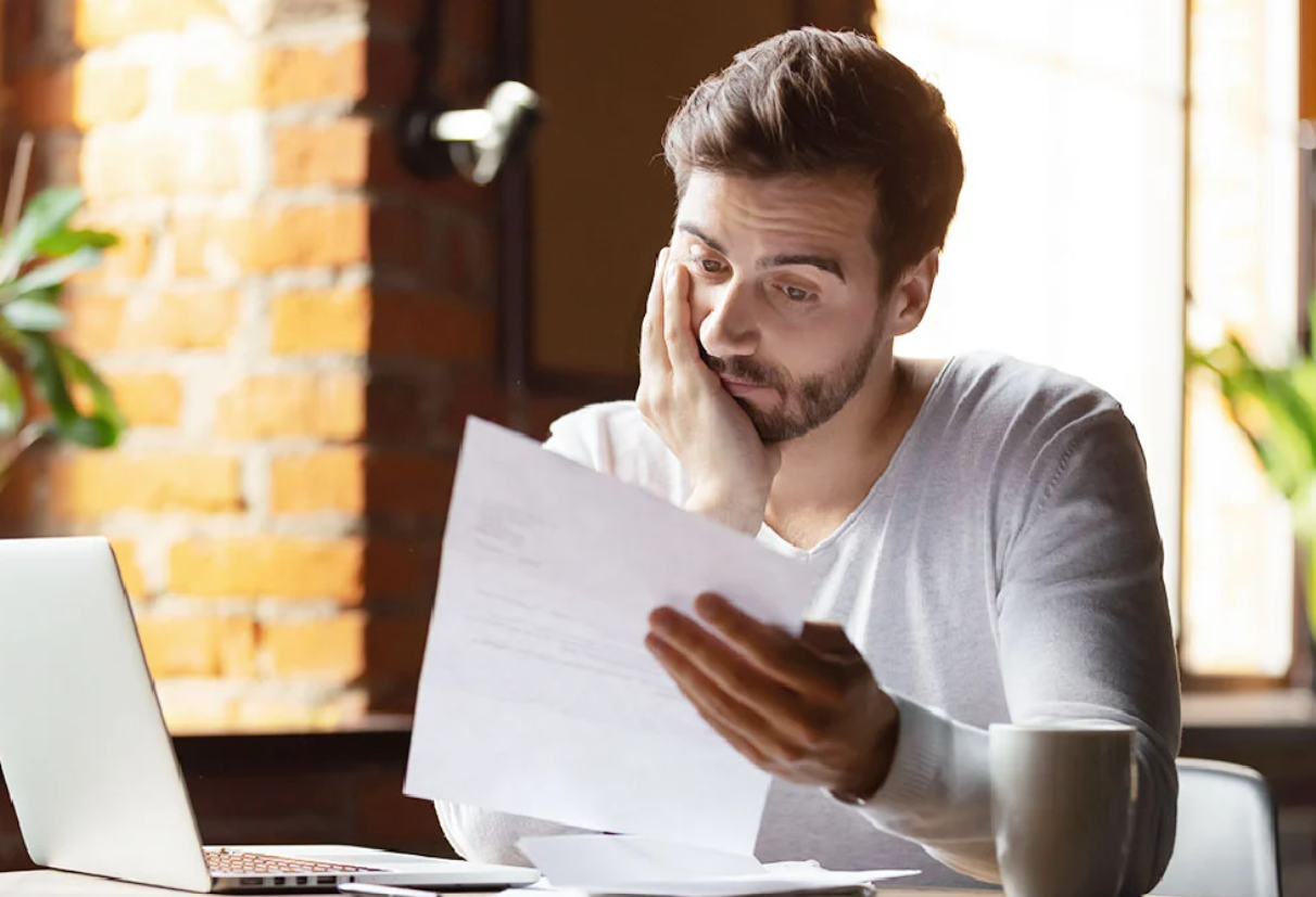 Como o negativado pode gerenciar dívidas depois de pegar o empréstimo
