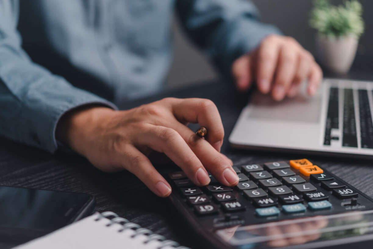 O guia definitivo para o planejamento financeiro com o nome sujo