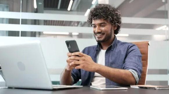 Como fazer o seu consignado CLT pelo celular com segurança