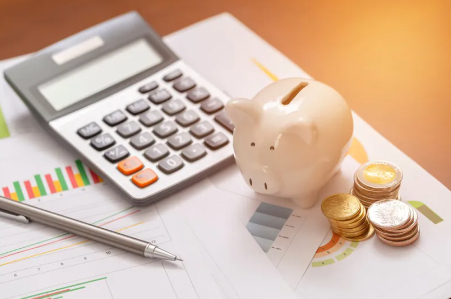 A importância do Custo Efetivo Total (CET) no consignado CLT