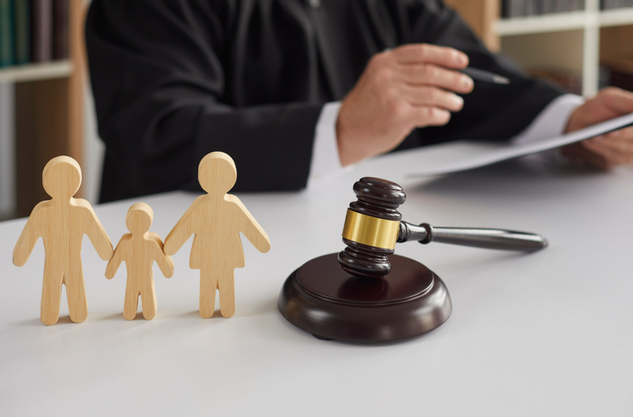 Consignado CLT e pensão alimentícia: Como fica a divisão da margem?