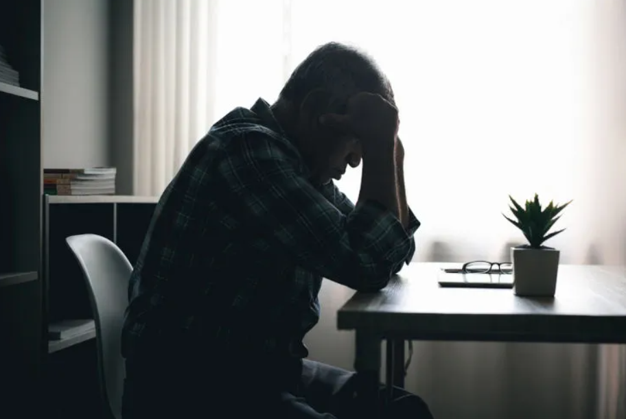 Como lidar com as mudanças físicas e emocionais da aposentadoria?